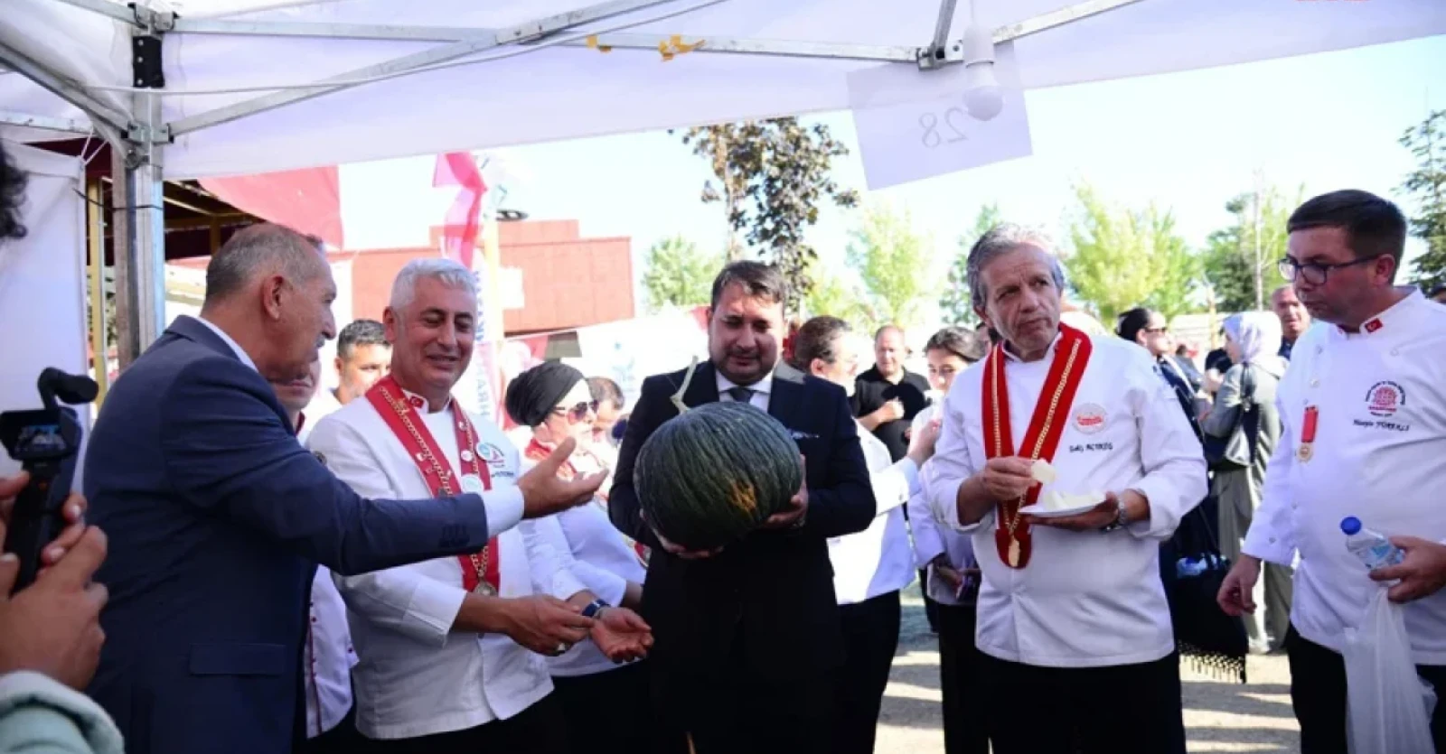 GAZETE KALEM- “KAHRAMANKAZAN ULUSLARARASI KAVURMA VE GASTRONOMİ FESTİVALİ” SONA ERDİ