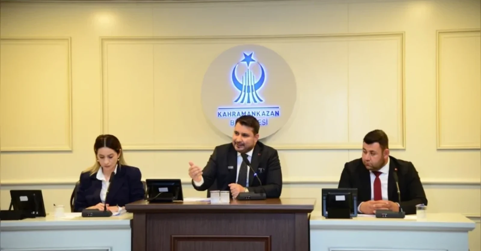 SON İNTERNET HABER -KAHRAMANKAZAN BELEDİYE BAŞKANI ÇIRPANOĞLU: “BORÇLA MÜCADELE EDİYORUZ, MAAŞLARI EKSİKSİZ ÖDÜYORUZ”