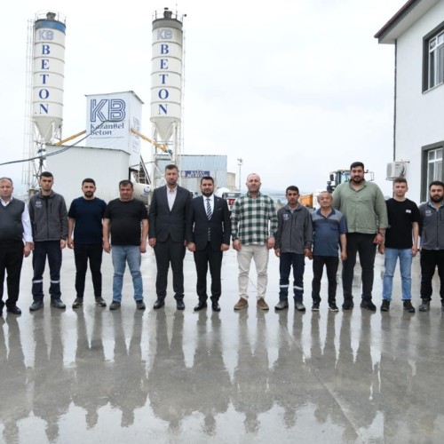 Başkanımız Selim Çırpanoğlu,  #KazanBelBeton firmamızı ziyaret edip, çalışma arkadaşlarımız ile bir araya geldi.