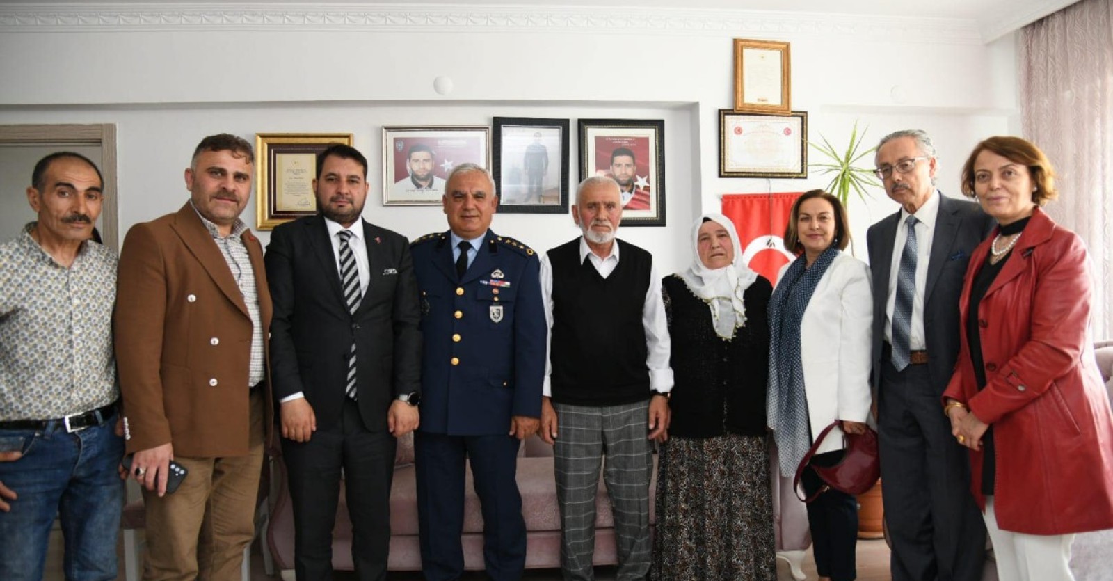 Başkanımız Sn. Selim Çırpanoğlu, Şehit Lokman Biçinci’nin ailesini ziyaret etti.