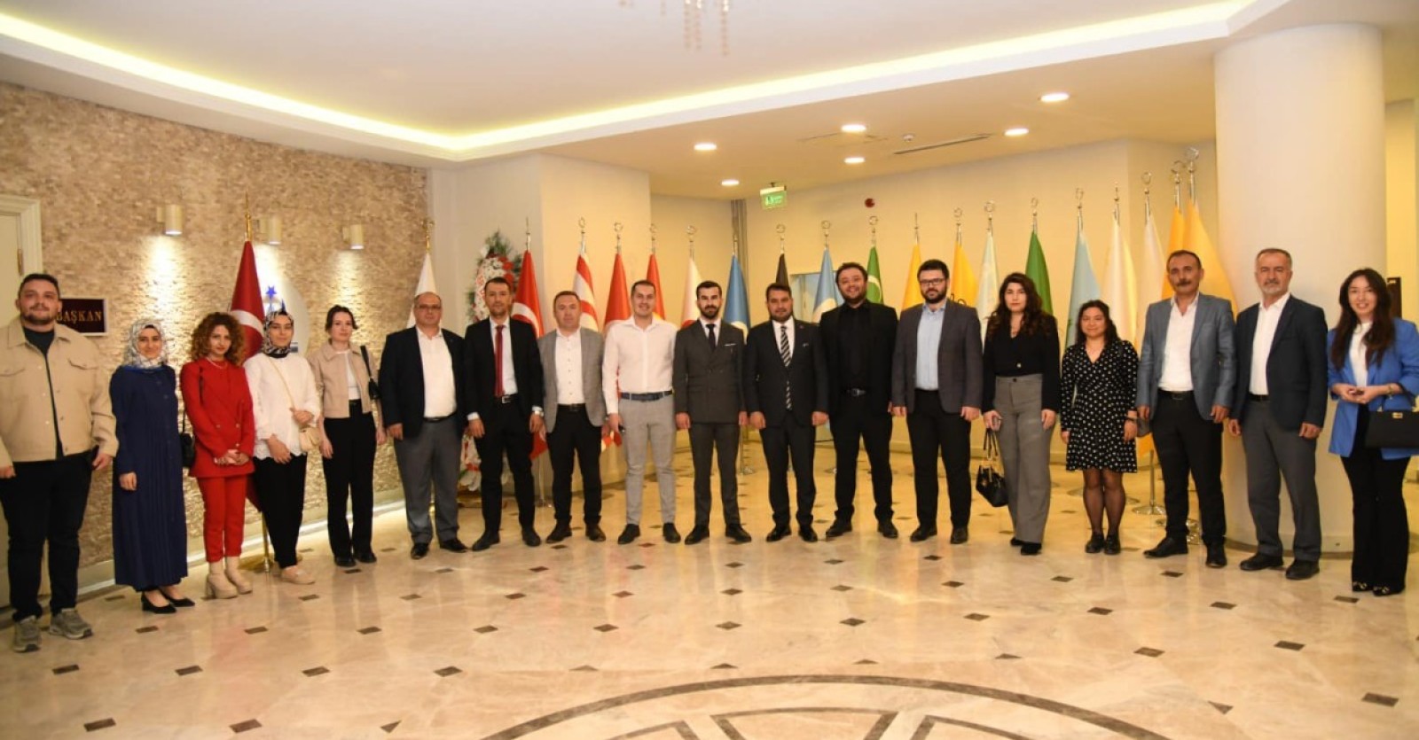 Başkanımız Selim Çırpanoğlu’ na meslektaşlarından yeni dönem için hayırlı olsun ziyareti…