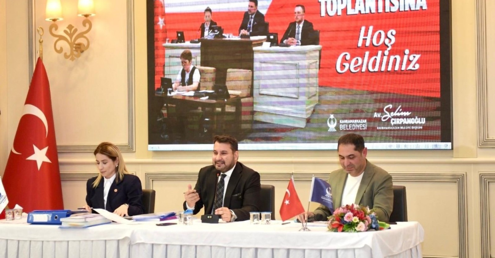 HÜRRİYET-KAHRAMANKAZAN BELEDİYESİ NİSAN AYI MECLİS TOPLANTISI YAPILDI