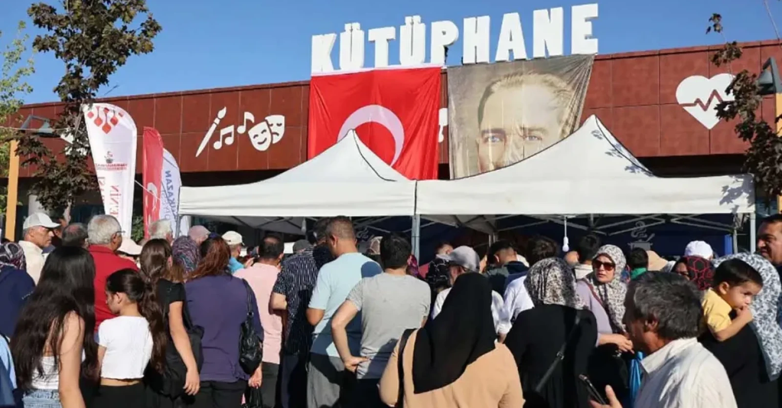 ANKARA MASASI- KAHRAMANKAZAN'DA KAVURMA FESTİVALİ COŞKUSU! ANKARALILAR YOĞUN İLGİ GÖSTERDİ