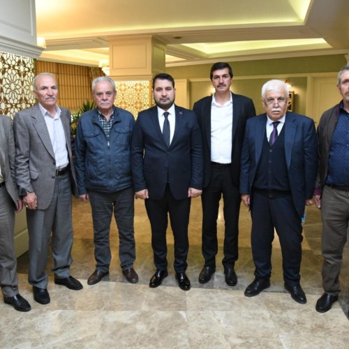 Tekke Köyü Muhtarı Osman Taşkoparan ve Dernek Başkanı Makam Ziyareti