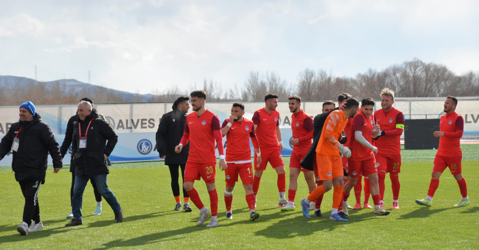 HAFTANIN LİDERİ KAHRAMANKAZAN BELEDİYESPOR