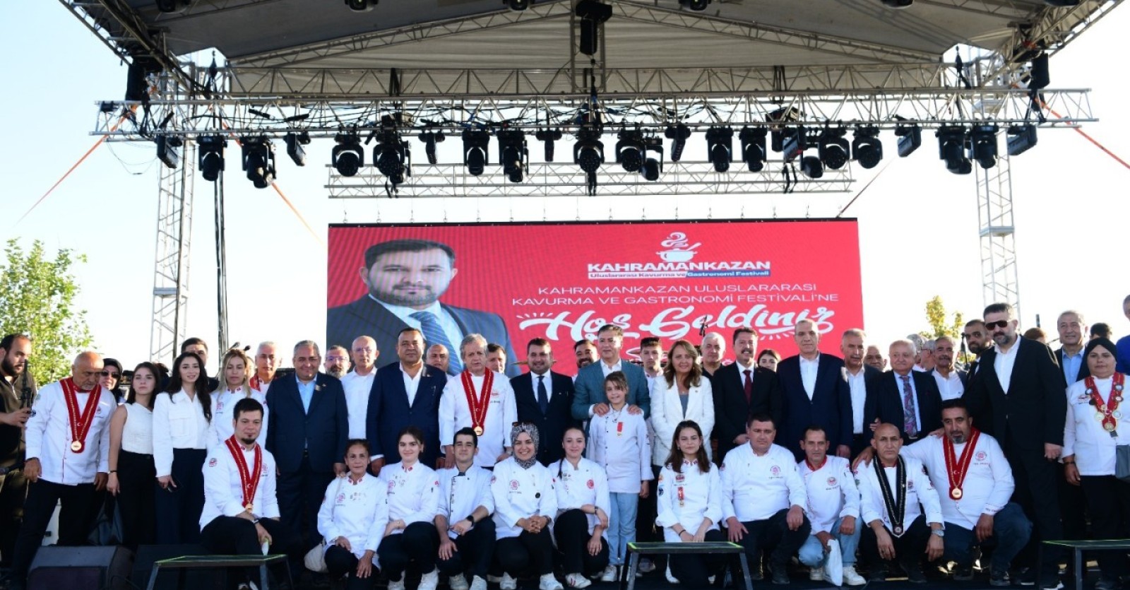 CUMHUR HABER AJANSI-  KAHRAMANKAZAN’DA İLK ULUSLARARASI KAVURMA VE GASTRONOMİ FESTİVALİ ON BİNLERİ BULUŞTURDU