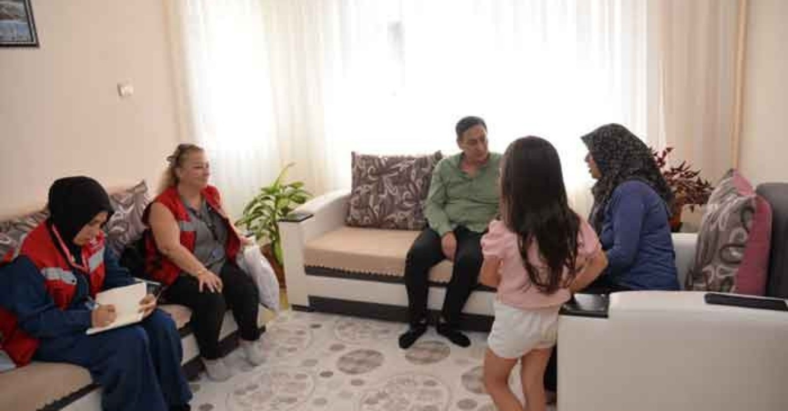 HABER ANKARA-KAHRAMANKAZAN BELEDİYESİ ÖKSÜZ VE YETİM ÇOCUKLARIN YÜZÜNÜ GÜLDÜRDÜ