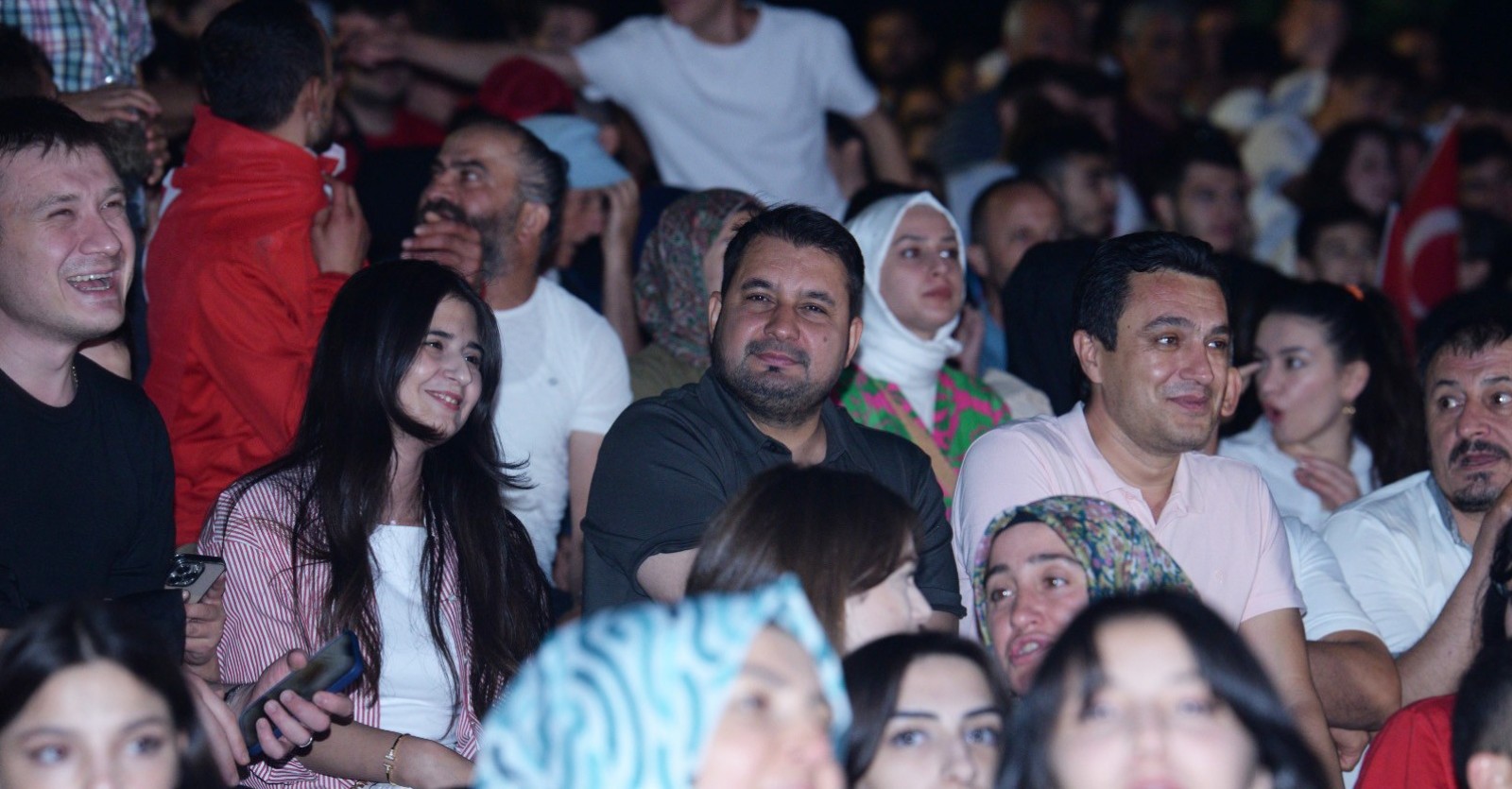 FESTİVAL HAVASINDA MİLLİ HEYECAN